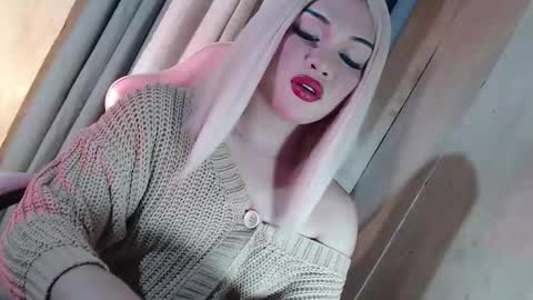 Snapshot of fantasticcock69_daniella chatting on June 1, 2026, 10:50 am DANIELLA - DONT FORGET TO GIVE ME A THUMBSU UP online show from June 1, 2026, 10:50 am