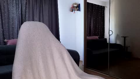 my name is Masha online show from June 15, 2026, 9:33 am