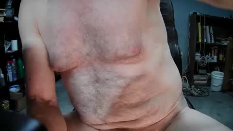 Snapshot of fantasyresort chatting on December 15, 2024, 4:40 am fantasyresort online show from December 15, 2024, 4:40 am