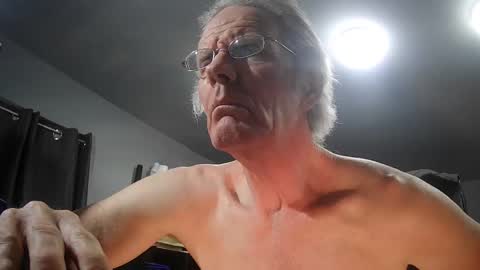 Snapshot of fantasyresort chatting on March 12, 2025, 3:13 am fantasyresort online show from March 12, 2025, 3:13 am