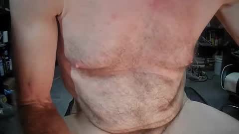 Snapshot of fantasyresort chatting on September 16, 2025, 3:18 am fantasyresort online show from September 16, 2025, 3:18 am