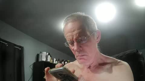 Snapshot of fantasyresort chatting on October 27, 2025, 2:59 am fantasyresort online show from October 27, 2025, 2:59 am