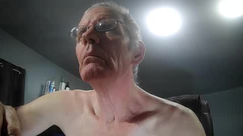 Snapshot of fantasyresort chatting on November 15, 2025, 4:32 am fantasyresort online show from November 15, 2025, 4:32 am