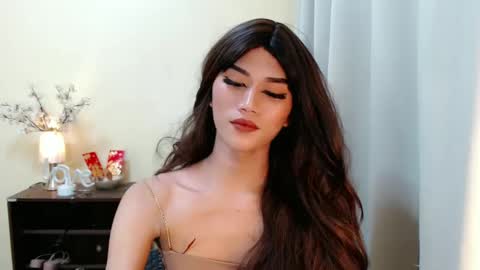 Hi Im Genny online show from February 7, 2025, 6:13 pm