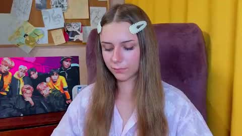 Snapshot of fantomka_ chatting on August 5, 2026, 8:22 pm fantomka_ online show from August 5, 2026, 8:22 pm