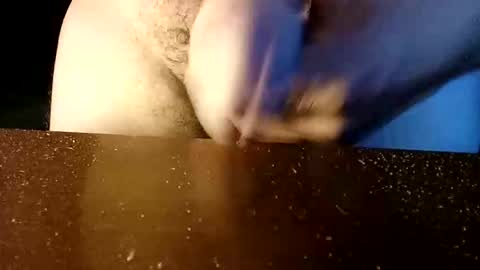 Snapshot of far78z chatting on October 7, 2025, 10:51 pm far78z online show from October 7, 2025, 10:51 pm