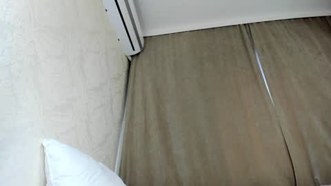 call me Farradayy online show from December 1, 2025, 2:22 pm