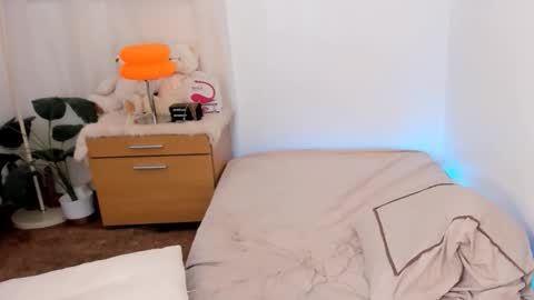 Farrah Zarake online show from February 5, 2026, 3:49 pm