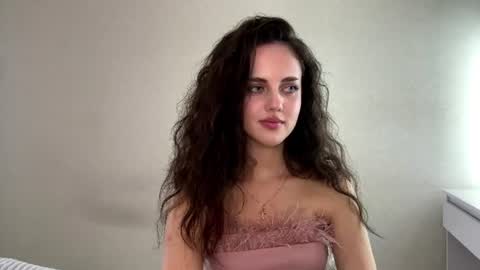 Snapshot of farrahburde chatting on June 15, 2026, 3:47 pm Mia online show from June 15, 2026, 3:47 pm