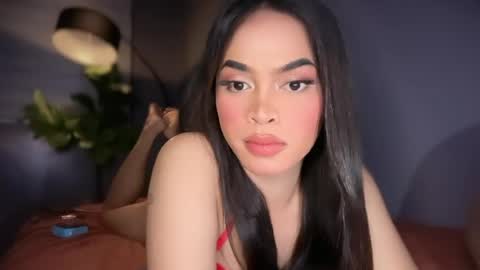 farrahmoanx online show from July 31, 2026, 5:45 pm