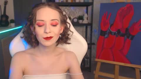 Fascinating   Eyes online show from December 2, 2025, 12:49 am