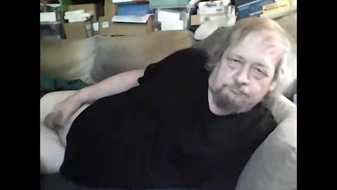 Snapshot of fasteddysex chatting on October 6, 2025, 3:42 pm HoneyCumJuice4U online show from October 6, 2025, 3:42 pm