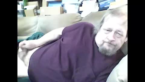 Snapshot of fasteddysex chatting on October 15, 2025, 4:40 pm HoneyCumJuice4U online show from October 15, 2025, 4:40 pm