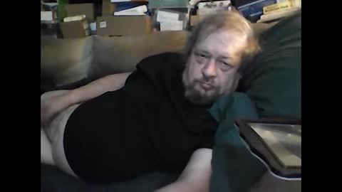 Snapshot of fasteddysex chatting on October 31, 2025, 7:20 am HoneyCumJuice4U online show from October 31, 2025, 7:20 am