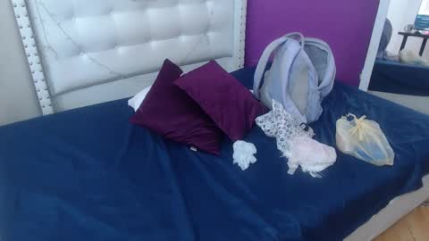 Snapshot of fat_naughtyass chatting on October 22, 2025, 2:06 pm fat_naughtyass online show from October 22, 2025, 2:06 pm