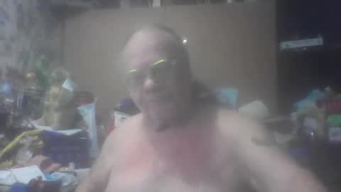 Snapshot of fatfreddythecat chatting on May 8, 2026, 4:40 am Fred. online show from May 8, 2026, 4:40 am
