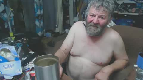 Snapshot of fatman01 chatting on April 15, 2026, 3:46 am Fatman01 online show from April 15, 2026, 3:46 am