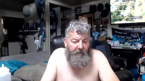 Snapshot of fatman01 chatting on July 7, 2026, 3:42 am Fatman01 online show from July 7, 2026, 3:42 am