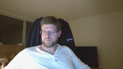 fattenmenow online show from April 17, 2026, 11:52 pm