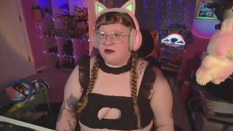 FatVeronica online show from February 6, 2026, 6:00 pm