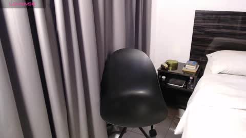 Snapshot of faustosaenz chatting on March 4, 2025, 2:17 am FAUSTO online show from March 4, 2025, 2:17 am