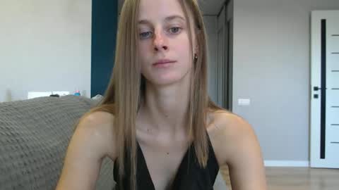 favoriteyour online show from October 2, 2025, 7:15 am