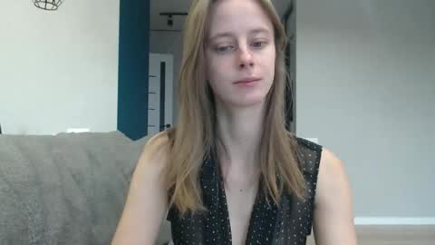 favoriteyour online show from November 5, 2025, 5:07 am