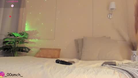 welcome to my world  online show from November 2, 2025, 11:51 pm