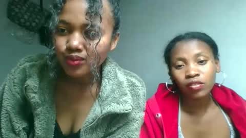 fayence09 online show from September 24, 2025, 6:44 pm