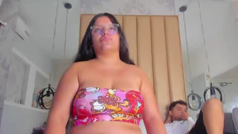 Luna and Leoh online show from June 15, 2026, 1:35 pm