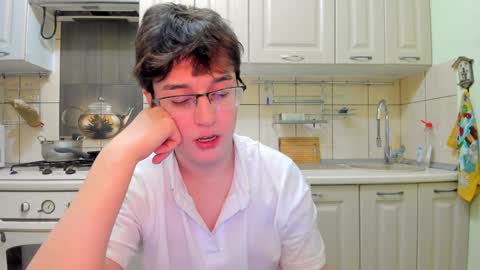 Snapshot of fckmikh chatting on January 17, 2025, 8:44 pm Michael online show from January 17, 2025, 8:44 pm