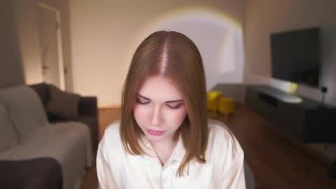 Daniela online show from May 25, 2026, 7:03 am