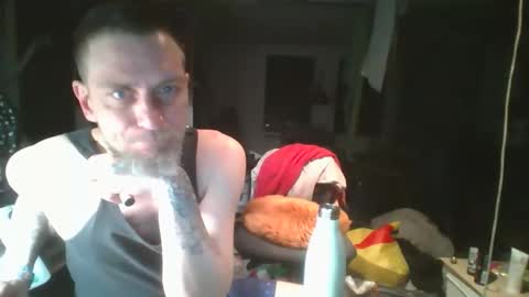 feelfemdom online show from May 19, 2026, 1:56 am