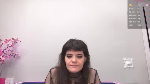 Laura online show from March 26, 2026, 7:03 am