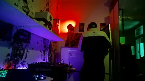 Snapshot of feetamiiin chatting on February 2, 2026, 2:05 pm m0rty online show from February 2, 2026, 2:05 pm