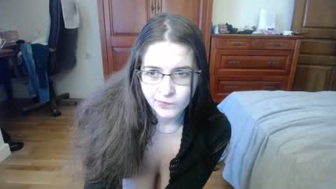 Snapshot of feliciasexy chatting on October 19, 2025, 7:42 am Felicia online show from October 19, 2025, 7:42 am