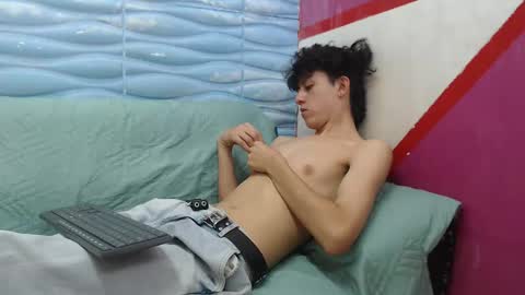 Felipe Browns online show from December 15, 2024, 5:10 pm