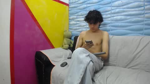 Felipe Browns online show from January 30, 2025, 1:42 pm