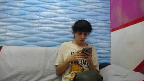 Felipe Browns online show from February 3, 2025, 12:25 pm