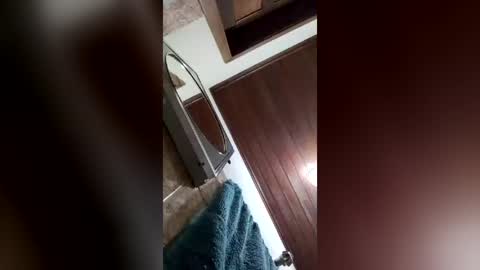 felipebh385495 online show from June 21, 2026, 2:03 am