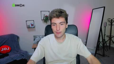 Snapshot of felix_dream_ chatting on September 22, 2025, 7:16 pm felix_dream_ online show from September 22, 2025, 7:16 pm