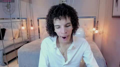 Snapshot of felix_haze chatting on June 4, 2026, 5:30 pm FELIPE online show from June 4, 2026, 5:30 pm