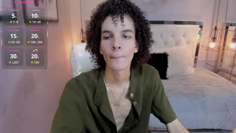 Snapshot of felix_haze chatting on June 21, 2026, 5:37 pm FELIPE online show from June 21, 2026, 5:37 pm