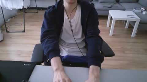 Snapshot of felixsagg chatting on December 9, 2024, 9:49 am felixsagg online show from December 9, 2024, 9:49 am