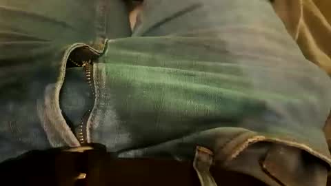 Snapshot of felixske chatting on November 1, 2025, 11:07 pm felixske online show from November 1, 2025, 11:07 pm