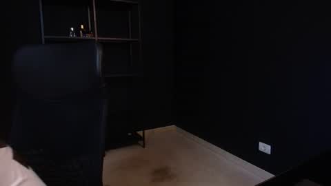 FelixStark online show from June 20, 2026, 4:37 am