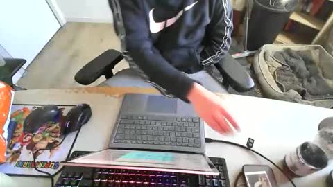 fem_alice_louis_dom online show from March 2, 2026, 8:54 am