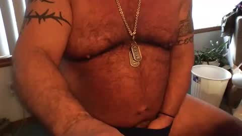 Snapshot of femdomisgood chatting on March 7, 2025, 6:11 pm Femdomisgood online show from March 7, 2025, 6:11 pm