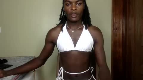 Snapshot of femmenigma chatting on April 12, 2026, 3:17 pm femmenigma online show from April 12, 2026, 3:17 pm