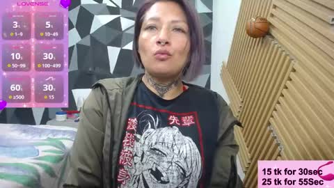 Snapshot of fenix_purple chatting on April 13, 2026, 11:54 pm FENIX online show from April 13, 2026, 11:54 pm